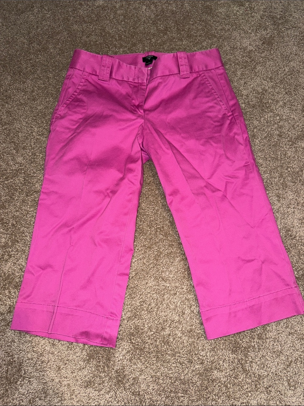 J.Crew Favorite Fit Chino Cropped Pants - size 4. B10